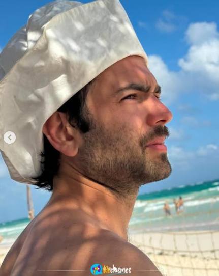 ESPOSO PAULINA VEGA