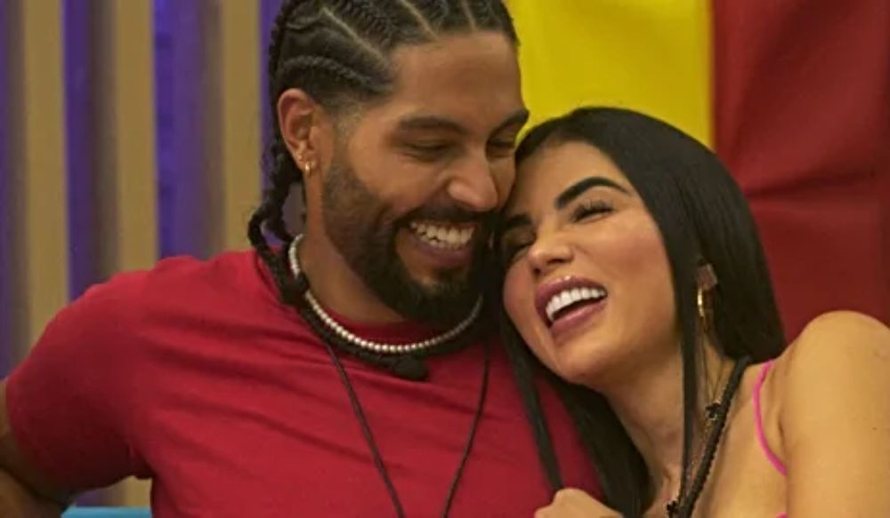 MARLON SOLÓRZANO Y KARINA GARCÍA