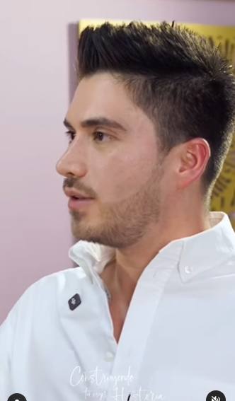 CARLOS CLARO