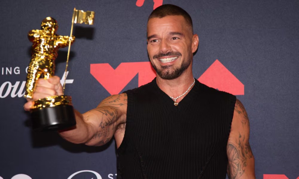 RICKY MARTIN