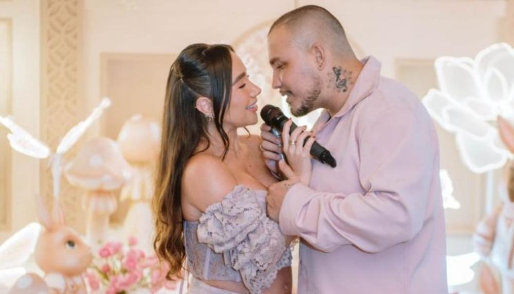 PAOLA JARA Y JESSI URIBE