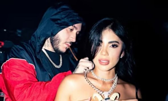 KRIS R Y KARINA GARCÍA