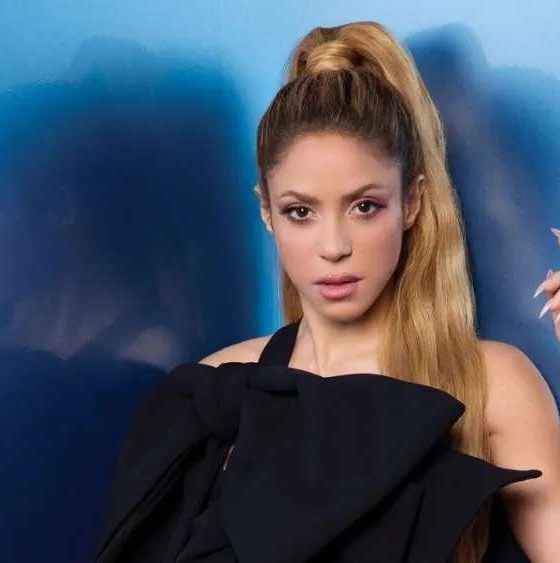 SHAKIRA