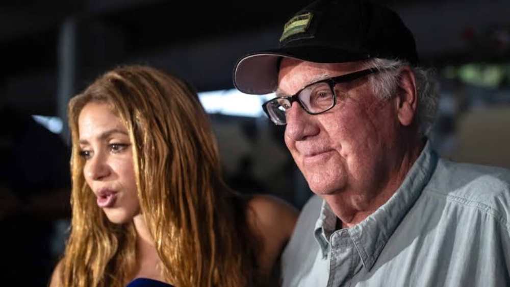 SHAKIRA Y Howard Graham Buffett