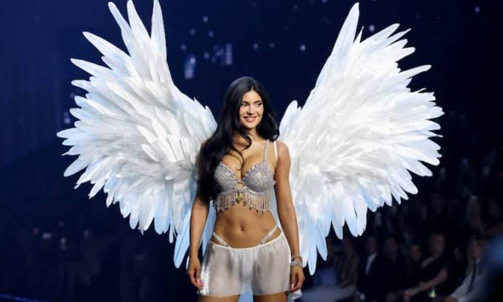 KYLIE JENNER